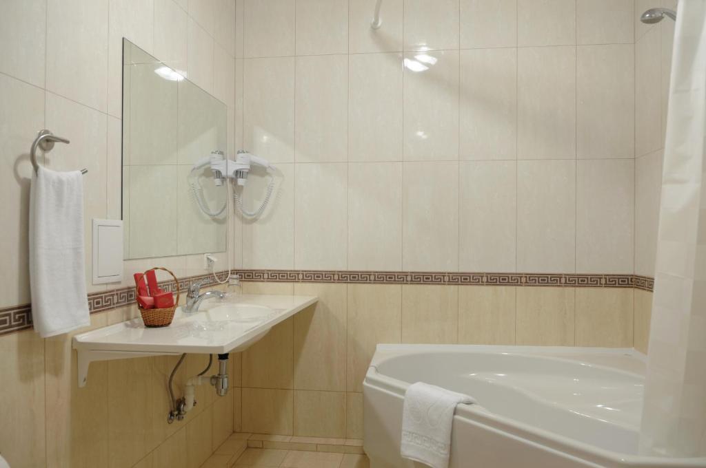 Melrose Hotel Rivne Bilik gambar