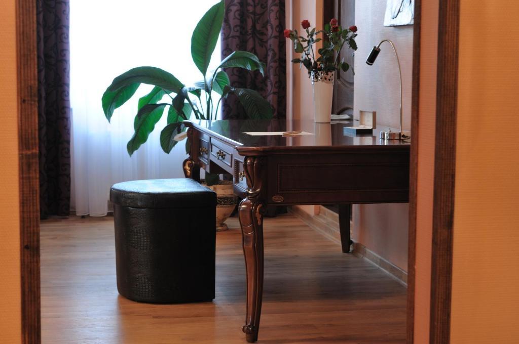 Melrose Hotel Rivne Bilik gambar